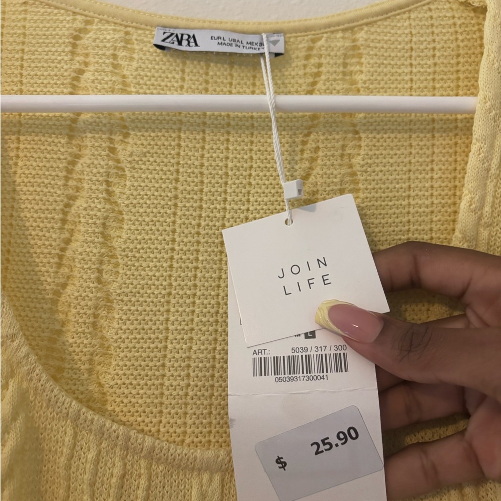 Zara Light Yellow Ruffle Knit Tank Top - Picture 3 of 4